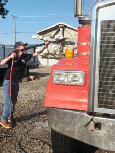 Wash a Semi Truck Billings